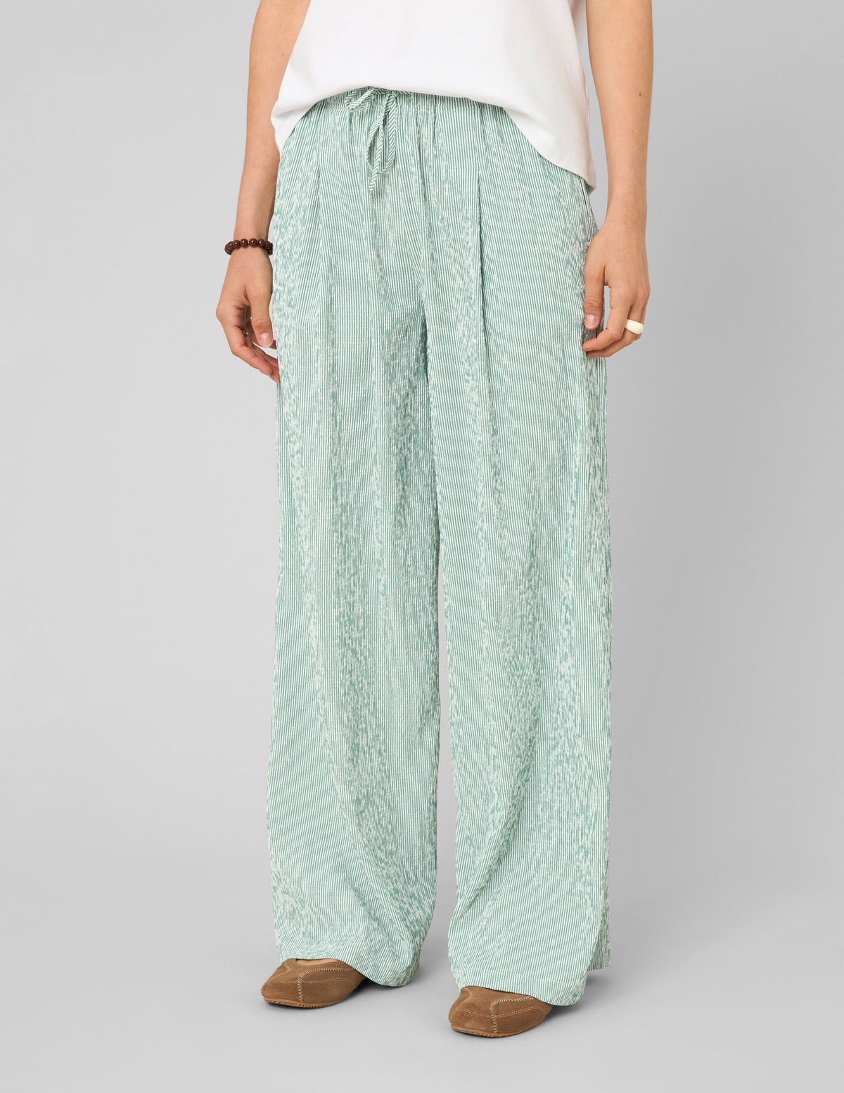 Pantalon large rayé - 1