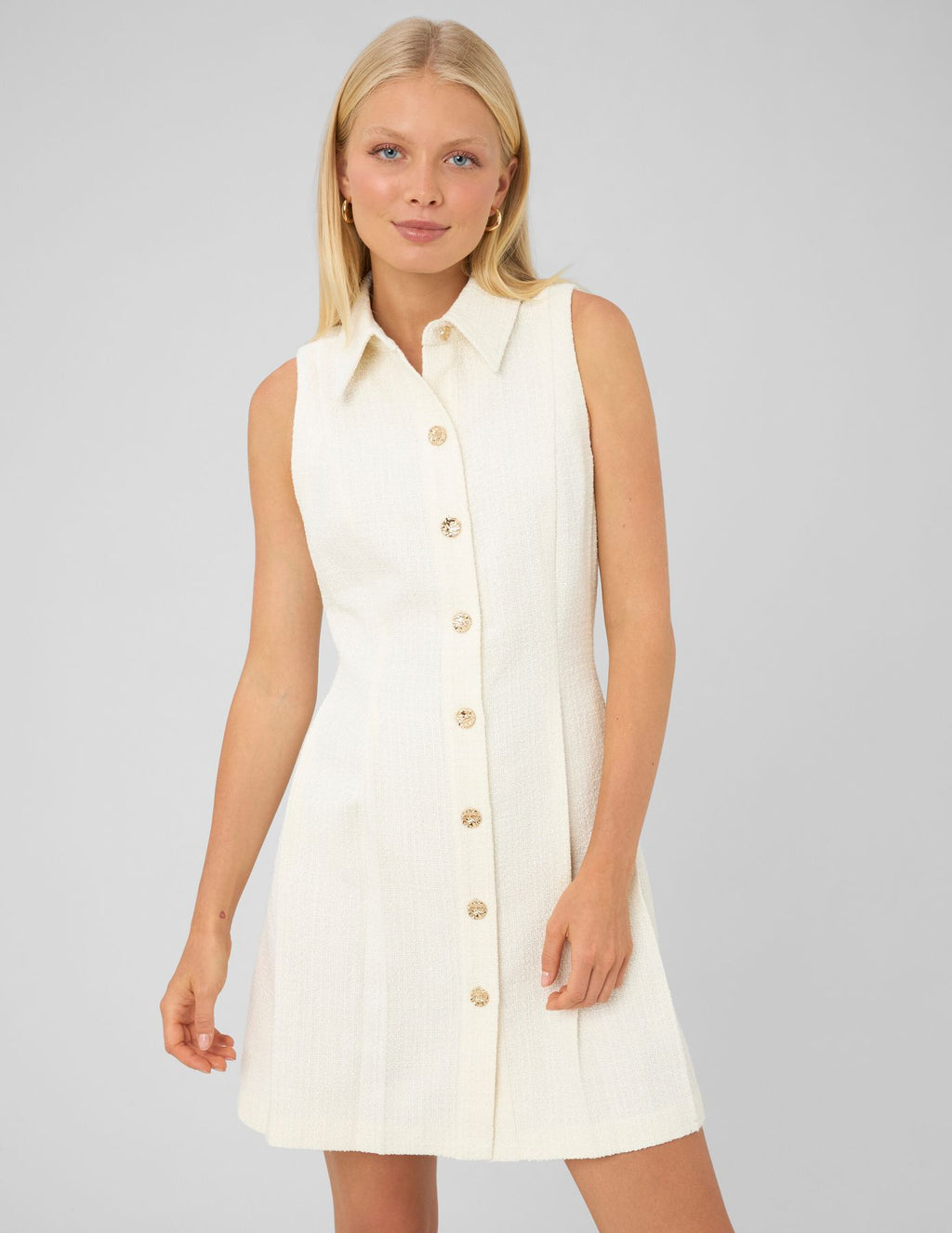 Robe sans manches boutonnée - 2